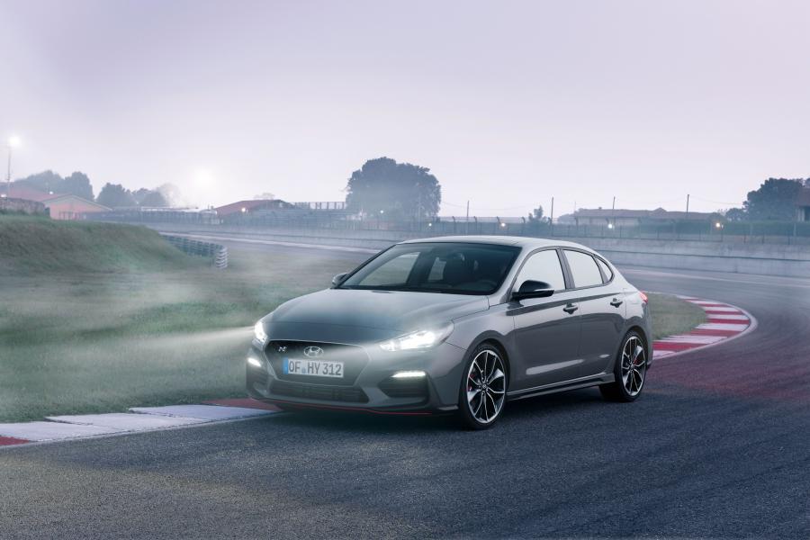  Hyundai i30 Fastback N (PD) 2018 года  (WW) (фото 19 из 40)